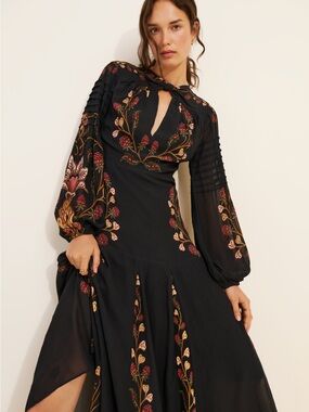 sand palms paradise long sleeve maxi dress Rodeo  Farm Rio